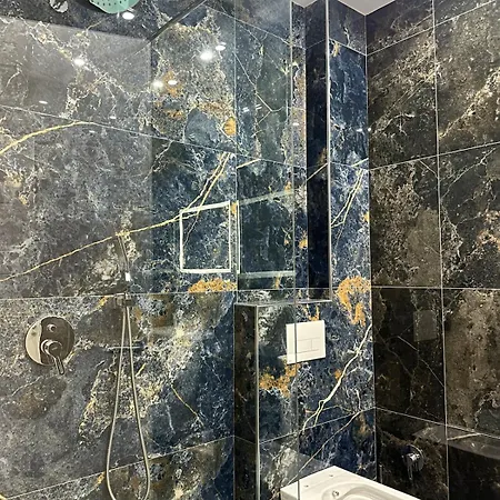 J&p 2 Apartment Sarande